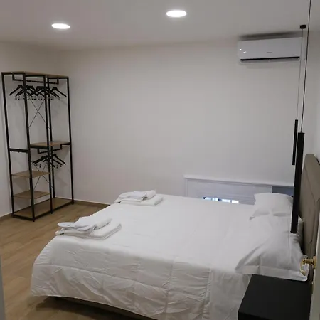 Toledo 292 Luxury House