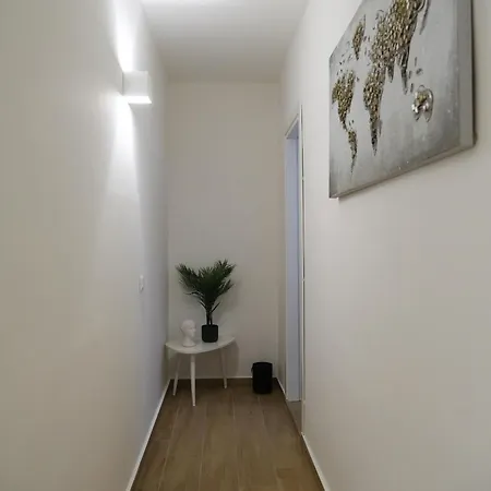 Toledo 292 Luxury House Апартаменты Неаполь